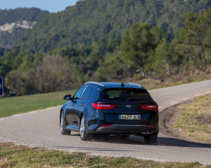 Kia Optima Sportswagon - Exterior 13